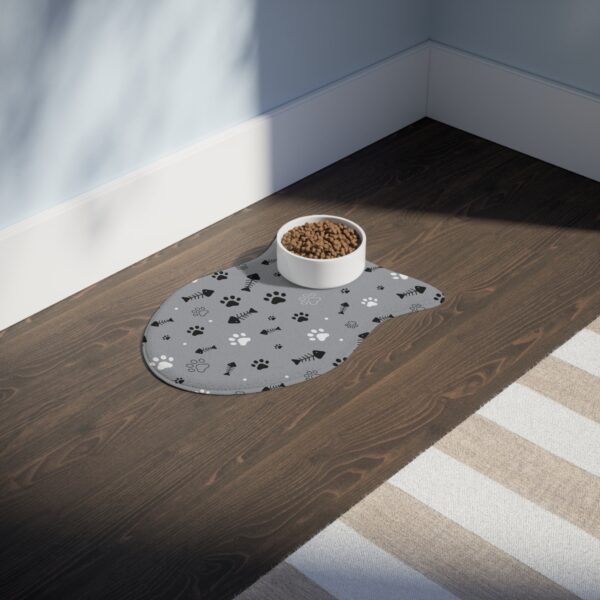 Pet Feeding Mats - Image 3